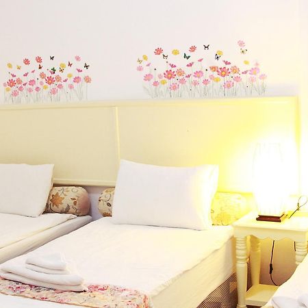 The Nimman13 Guesthouse Chiang Mai Extérieur photo