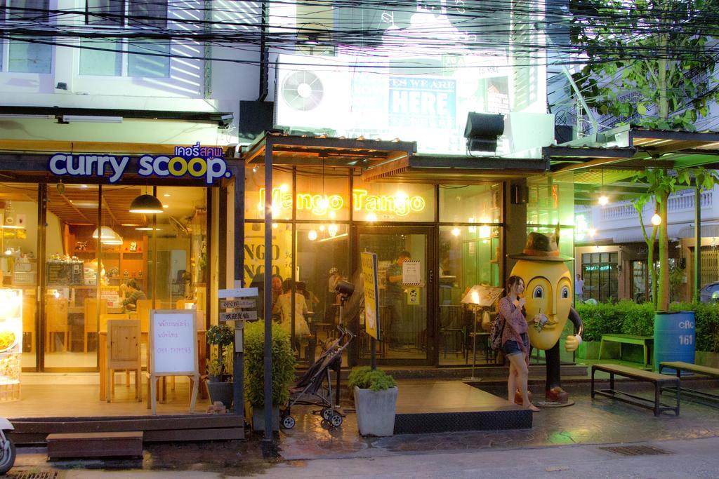 The Nimman13 Guesthouse Chiang Mai Extérieur photo